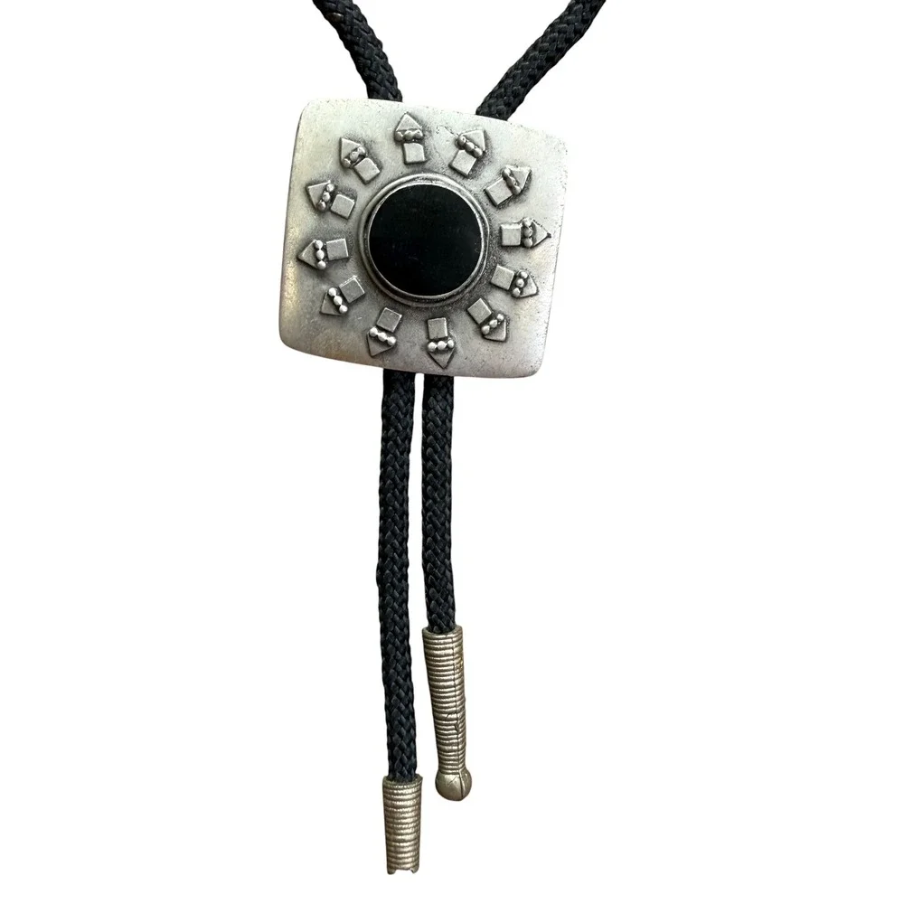 Vintage Western Bolo Tie Silver Tone Black Stone Geometric Sunburst Mens